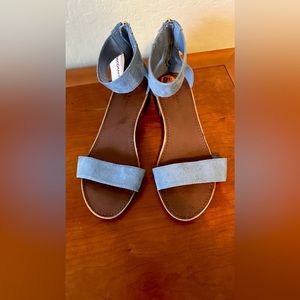 NWT Blue suede-like sandals